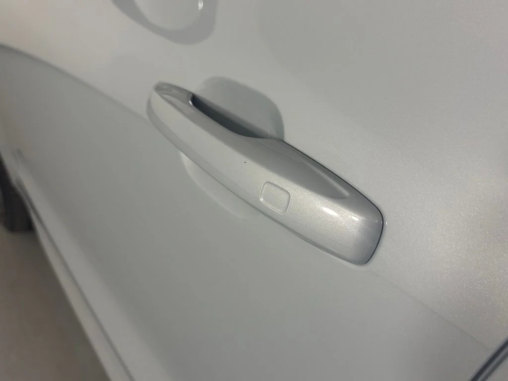 New 2026 Gray Metallic Volvo Ultra image 12