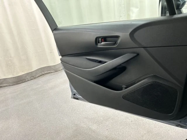 Used 2023  Toyota LE image 16