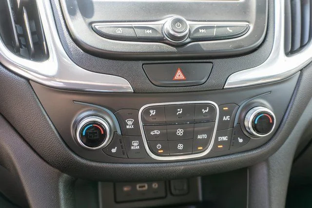 Used 2020 Silver Chevrolet LT image 28