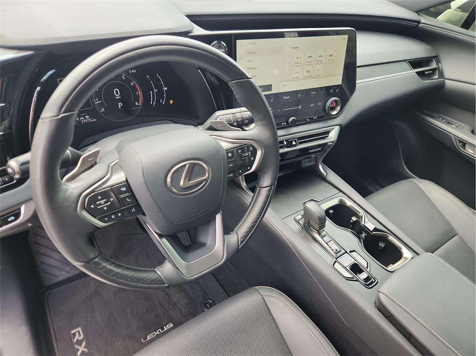 2023 Lexus RX 350 - Photo 10