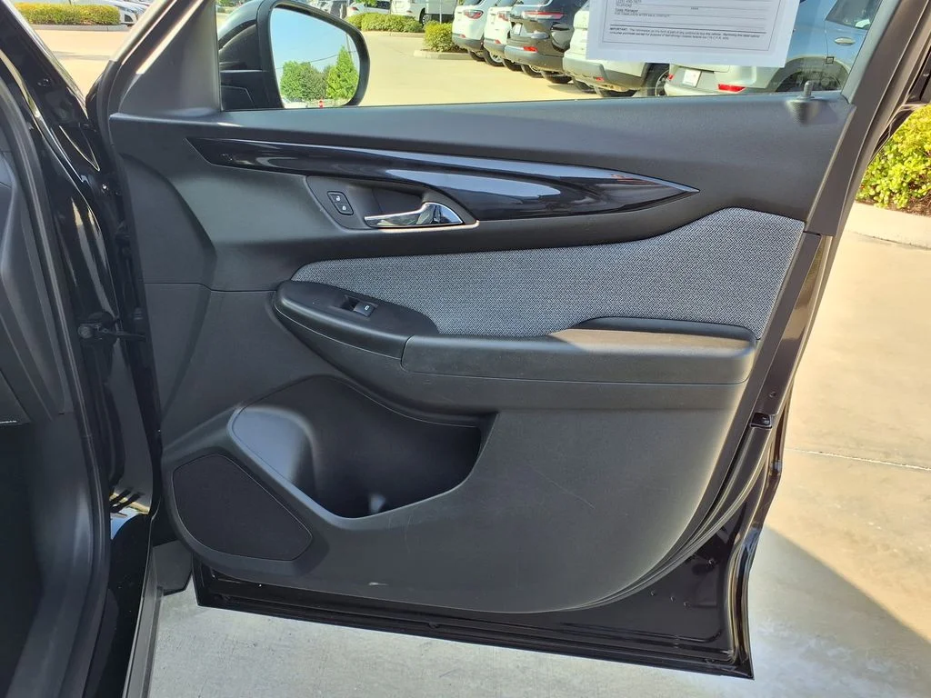 Used 2025 Black Chevrolet LT image 20