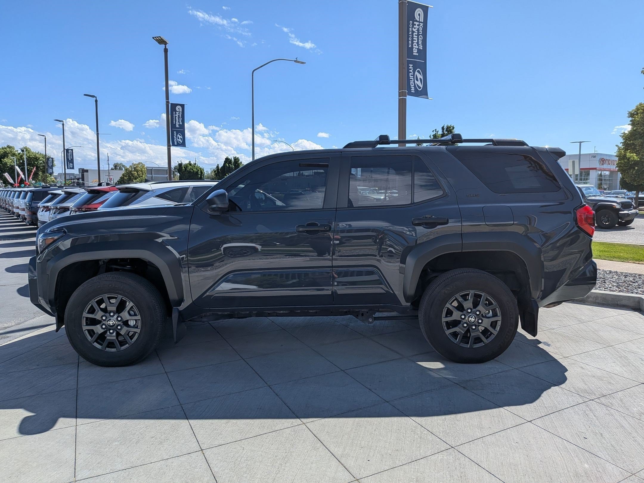Used 2025 Underground Toyota SR5 image 6