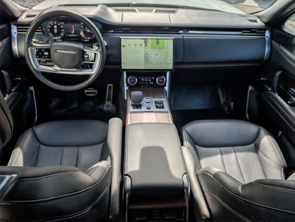 Used 2023 Fuji White Land Rover Autobiography image 25