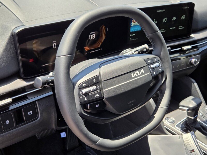 New 2026 Wolf Gray Kia EX image 10