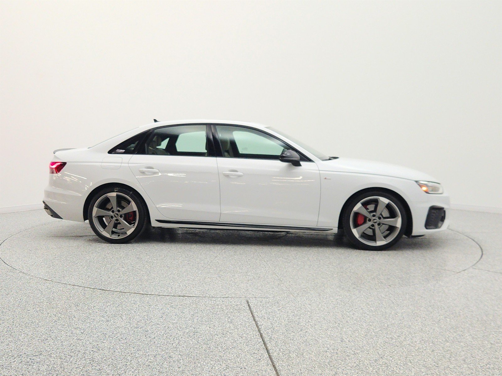 Used 2023 Glacier White Metallic Audi S line Premium Plus 45 TFSI quattro image 4