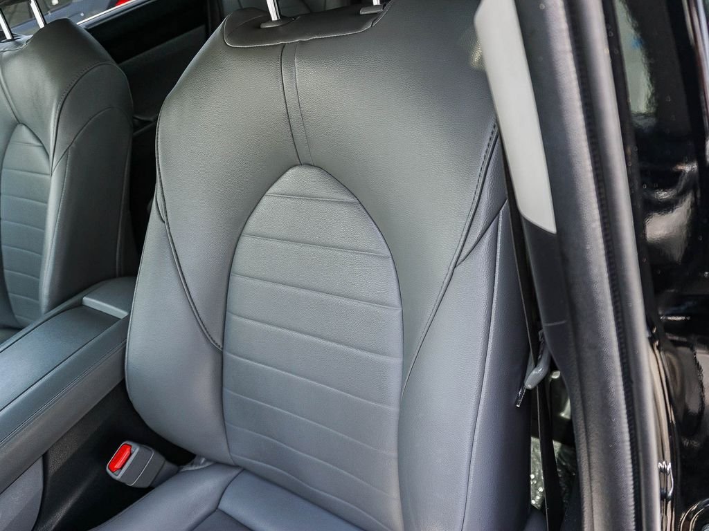 Used 2022 Black Toyota XLE image 20