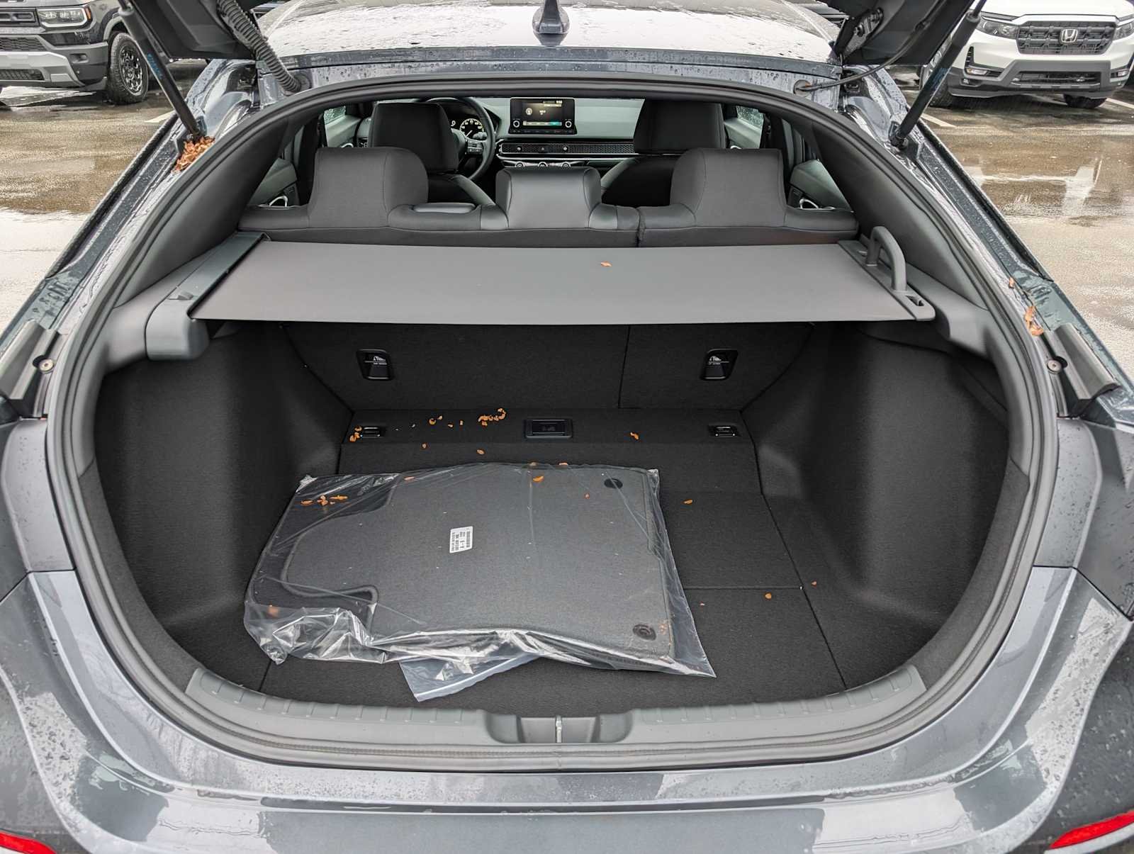 2026 Honda Civic Hatchback Sport - Photo 7