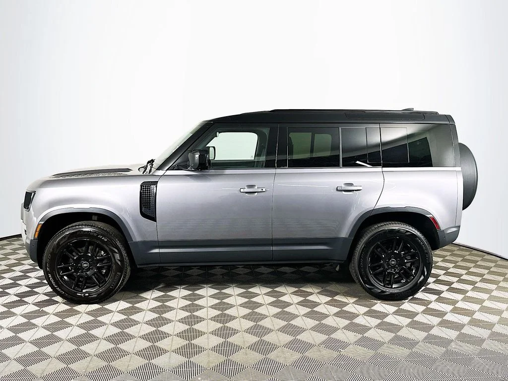 Certified Used 2023 Eiger Gray Metallic Land Rover S image 8