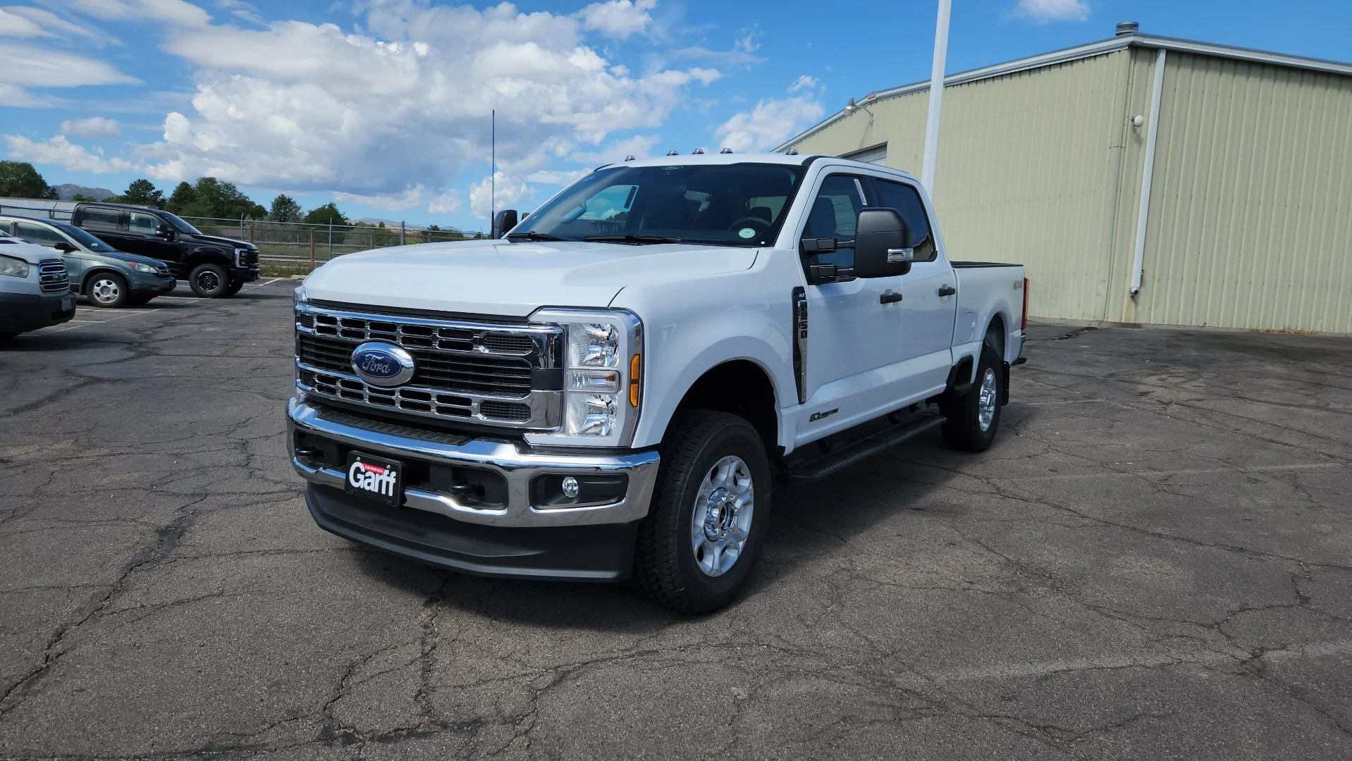 New 2026 Oxford White Ford XLT image 2