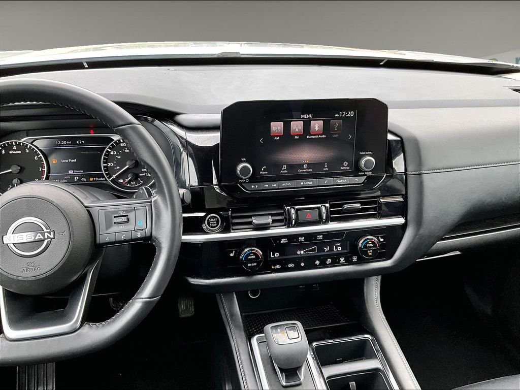Used 2024 Silver Nissan SV image 19
