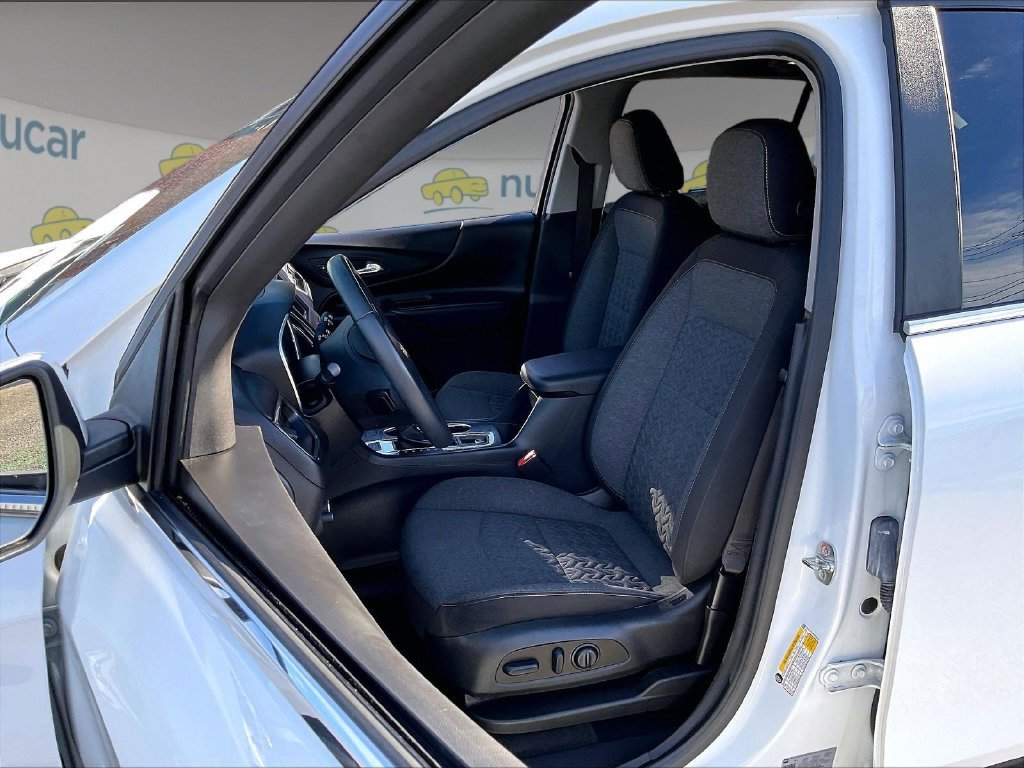 Used 2024 White Chevrolet LT image 10