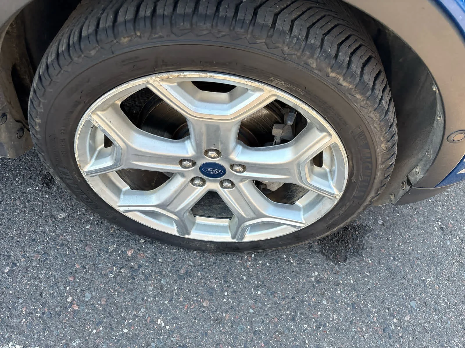 Used 2019 Lightning Blue Metallic Ford Titanium image 4