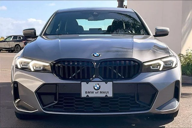 Used 2023 Skyscraper Grey Metallic BMW 330i image 3