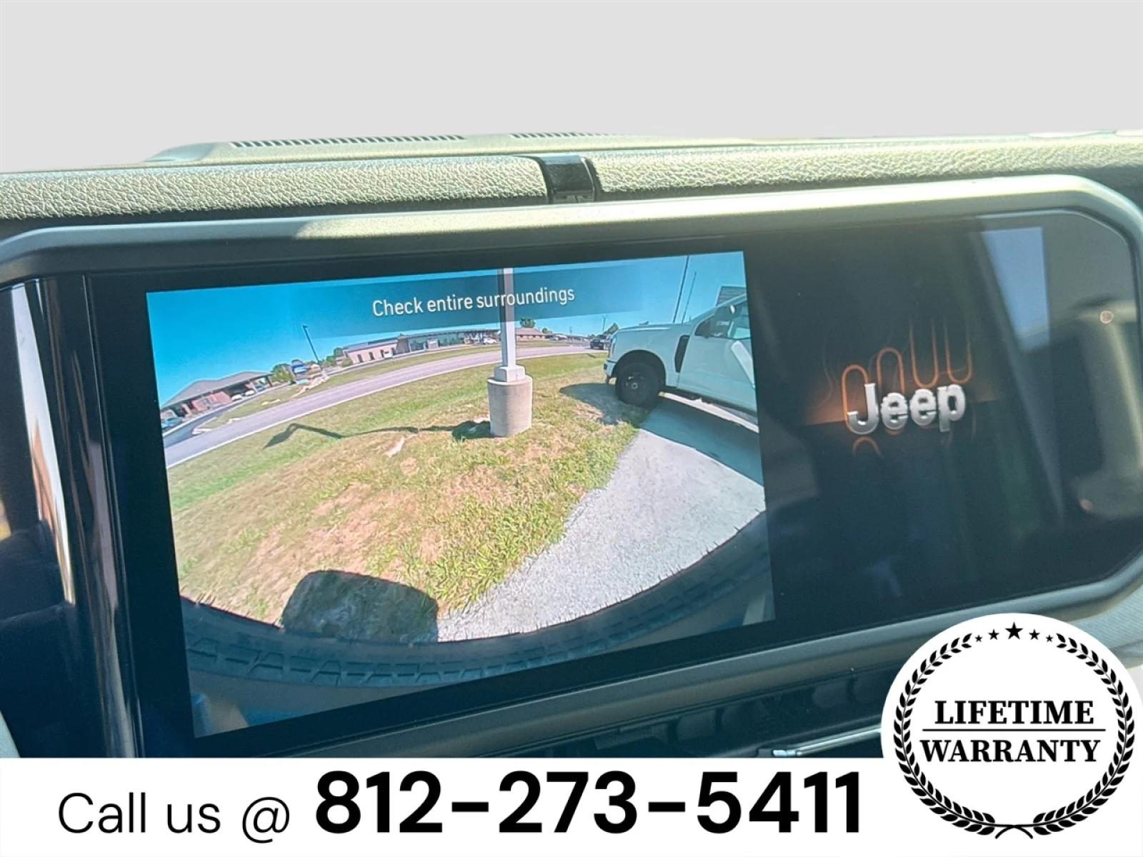 2025 Jeep Wrangler 4-Door Willys - Photo 13