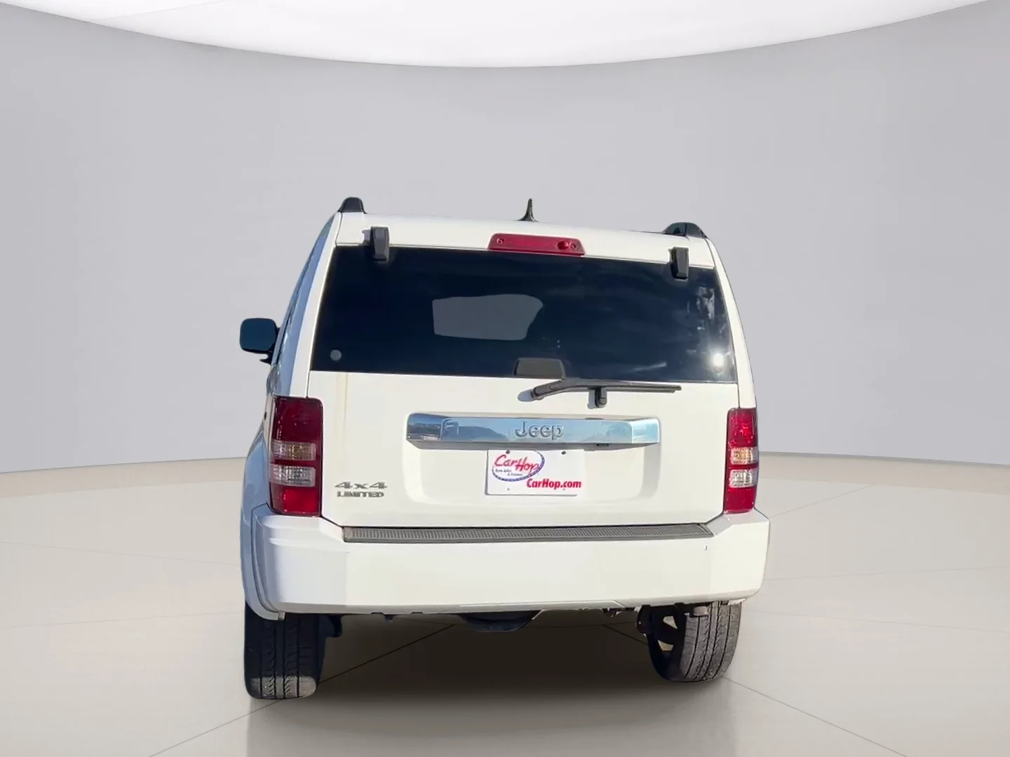 Used 2012 White Jeep LIMITED image 6