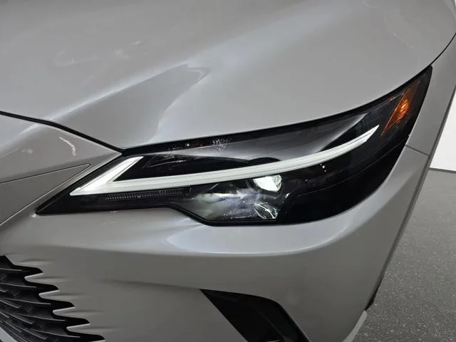 New 2026 Eminent White Pearl Lexus PREMIUM image 36