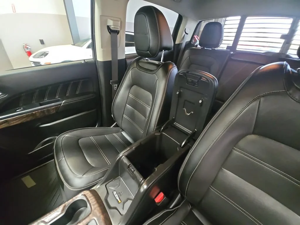 Used 2021 ONYX BLACK GMC 4WD Denali image 33