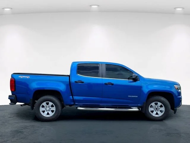 Used 2020 Blue Chevrolet Work Truck image 7