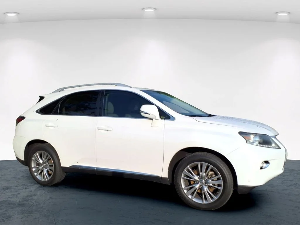 Used 2013  Lexus 350 image 14