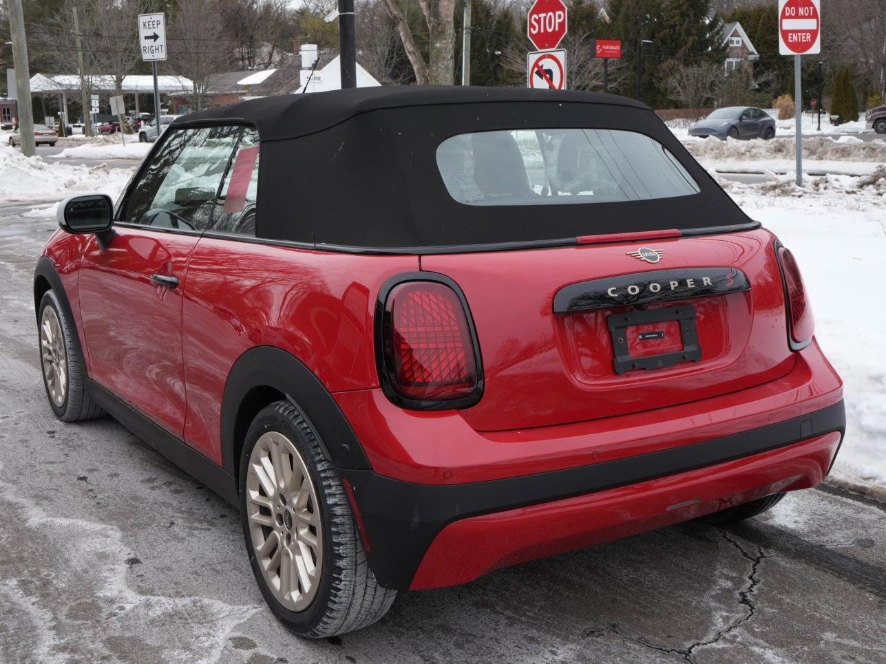 2026 MINI Convertible S - Photo 14