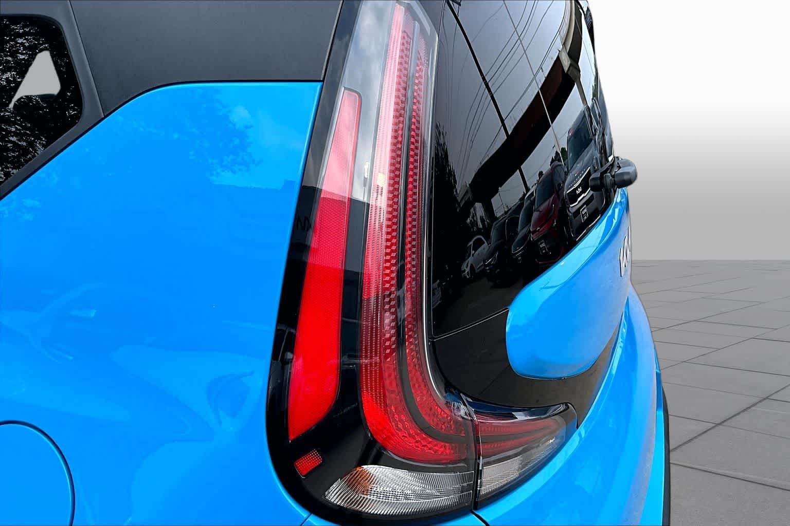 Used 2024 Surf Blue w/Black Roof Kia S image 27
