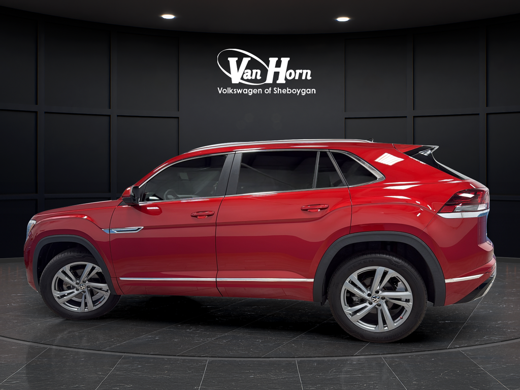 Used 2024 Red Volkswagen 2.0T SEL R-Line image 4