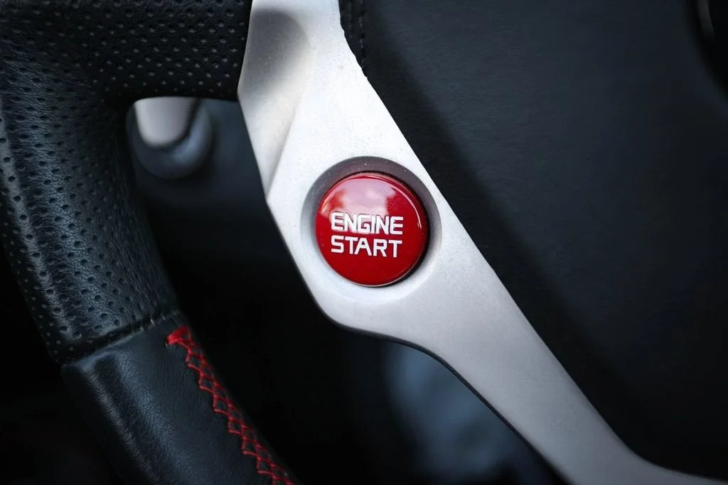 Used 2011 Nero Daytona Ferrari Base image 32
