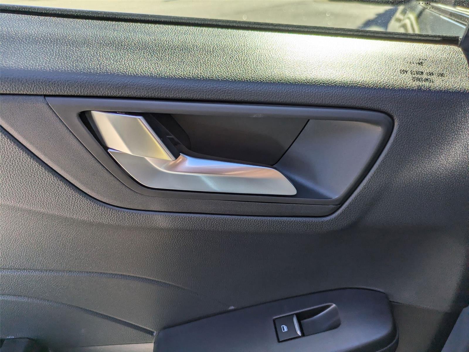 New 2025 Vapor Blue Metallic Ford PHEV image 28