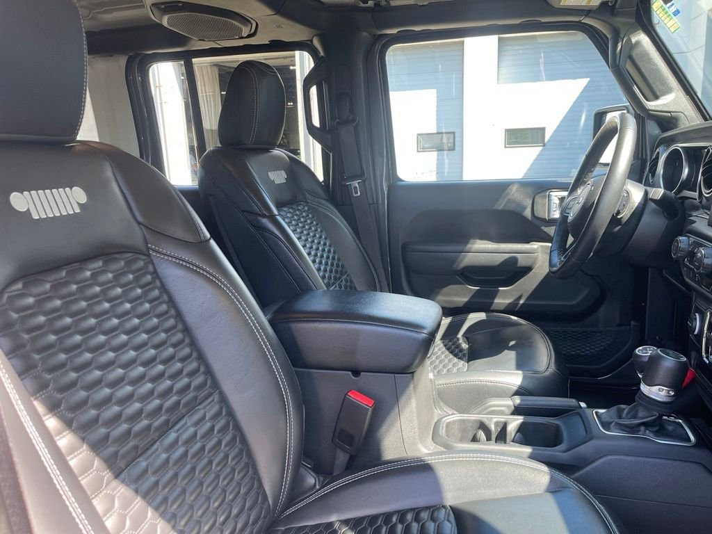 Used 2022 Gray Jeep Unlimited Sport S image 23