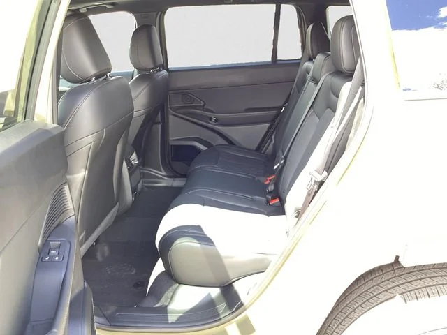New 2026 41 Jeep OVERLAND 4X4 image 14