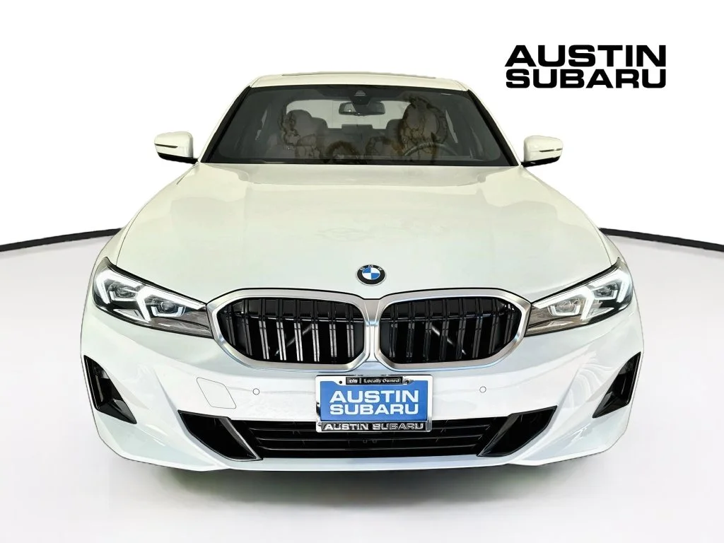 Used 2024 White BMW 330i image 2