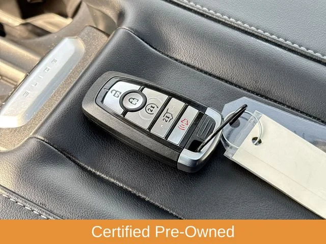 Used 2025 White Ford Platinum image 31