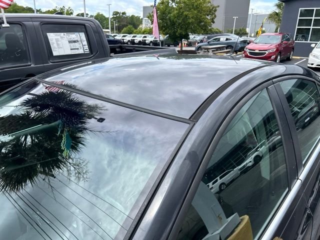 Used 2013 Black Chevrolet 1LT image 9