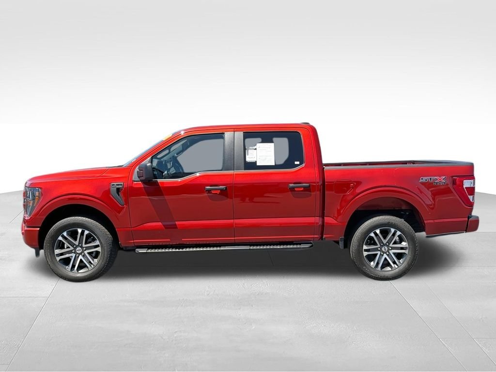 Used 2023 Red Ford XL image 5