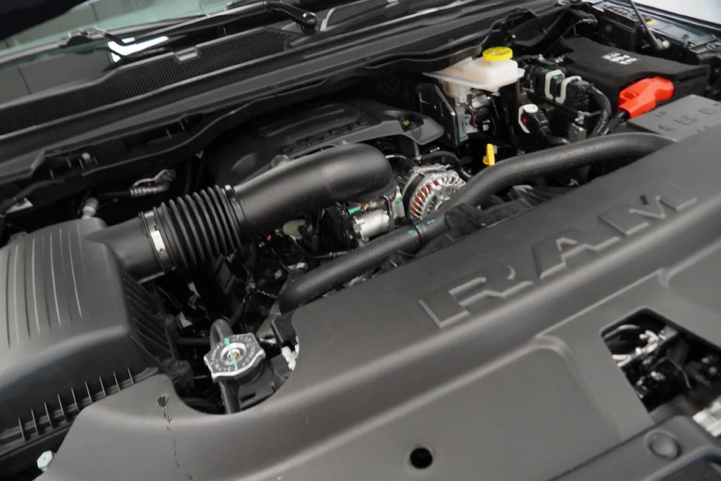 New 2027 Forged Blue Metallic Exterior Paint RAM Laramie image 36