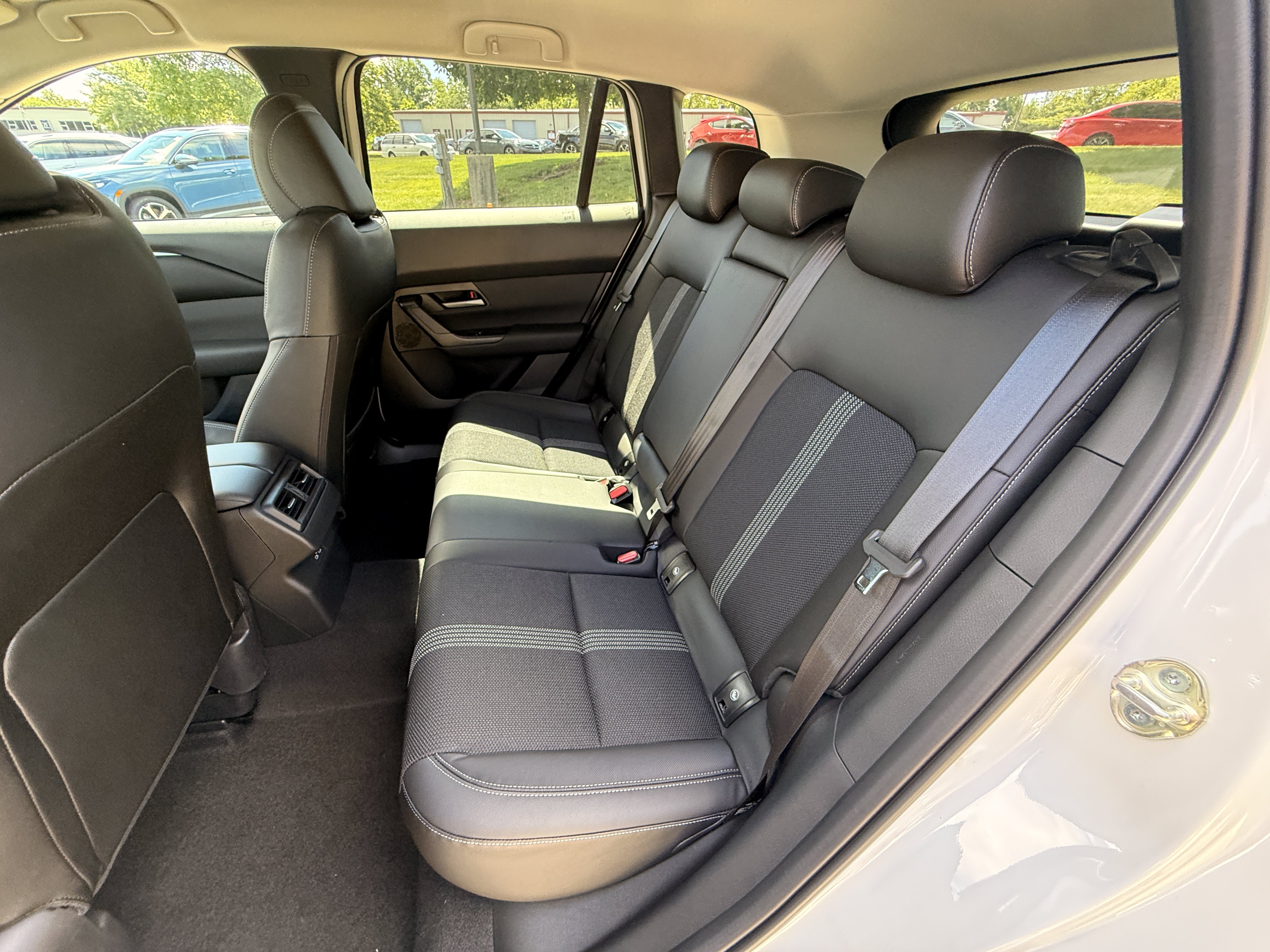 New 2026 Wind Chill Pearl Mazda 2.5 S Preferred AWD image 22