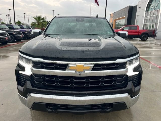 Used 2026 Black Chevrolet LT image 3