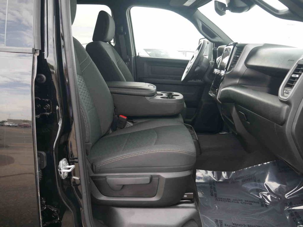 2026 RAM 2500 Tradesman/Black Express - Photo 30