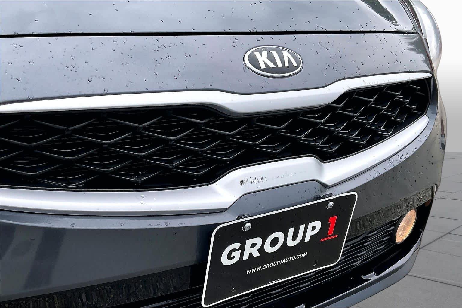 Used 2021 Gray Kia LXS image 57