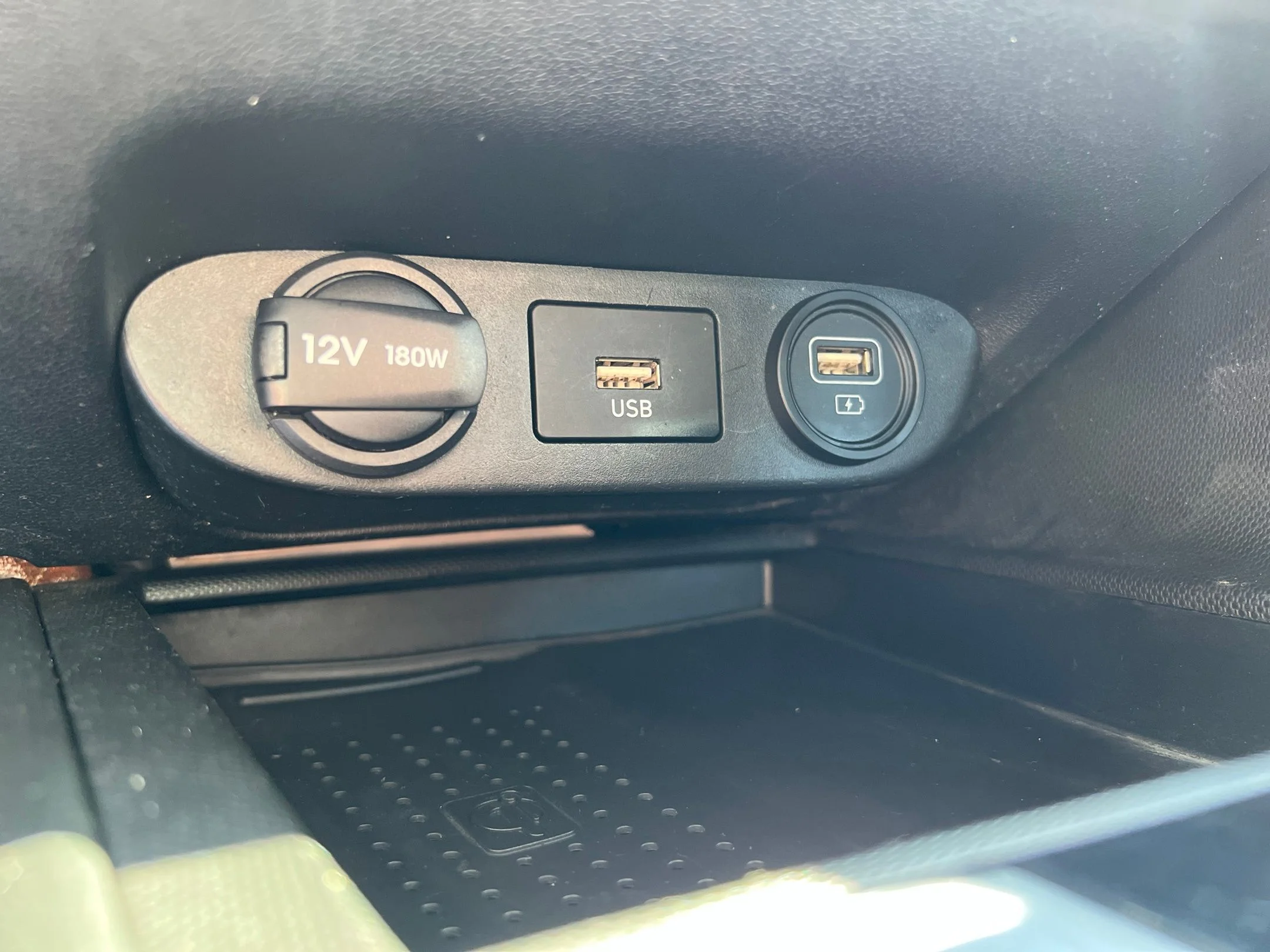 Used 2023 Scarlet Red Pearl Hyundai SEL image 29