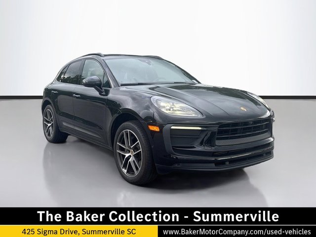 2022 Porsche Macan Base