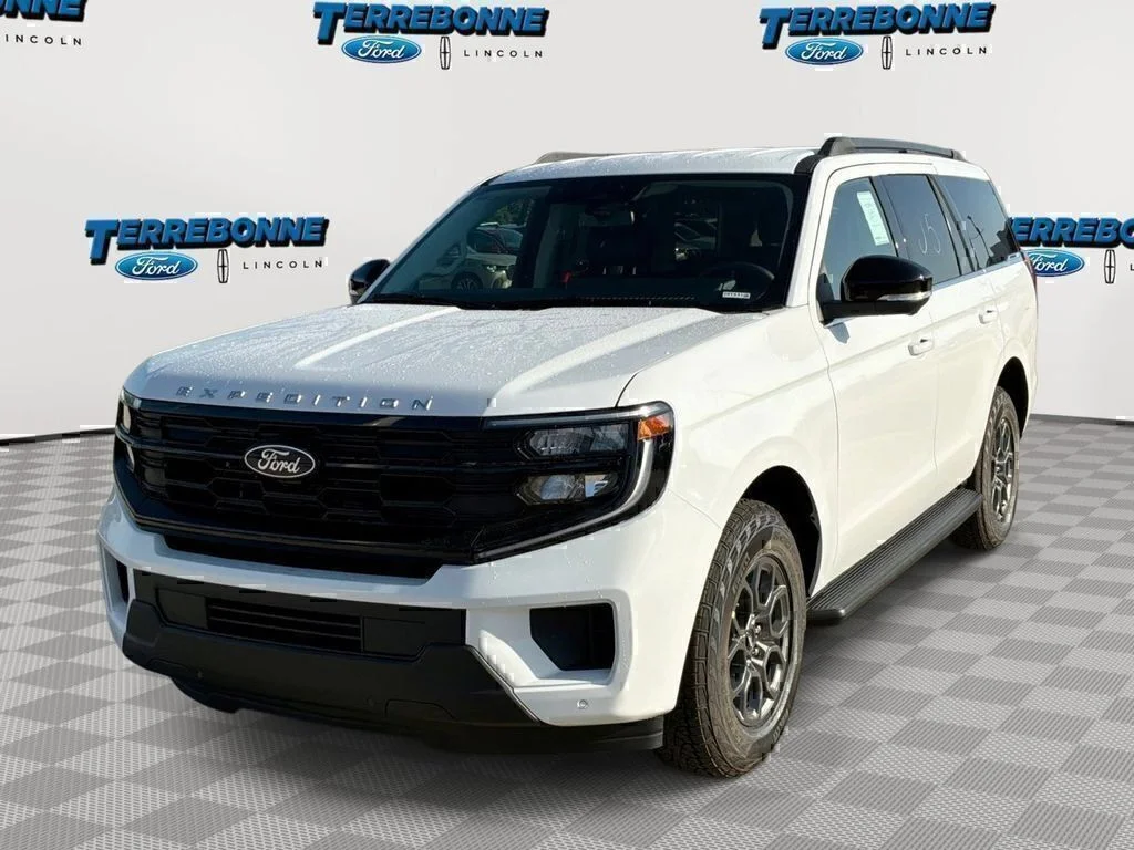 New 2026 Oxford White Ford Active image 1