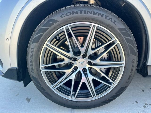 New 2026 MANUFAKTUR Cirrus Silver Magno Mercedes-Benz AMG® GLC 43 4MATIC® SUV image 7