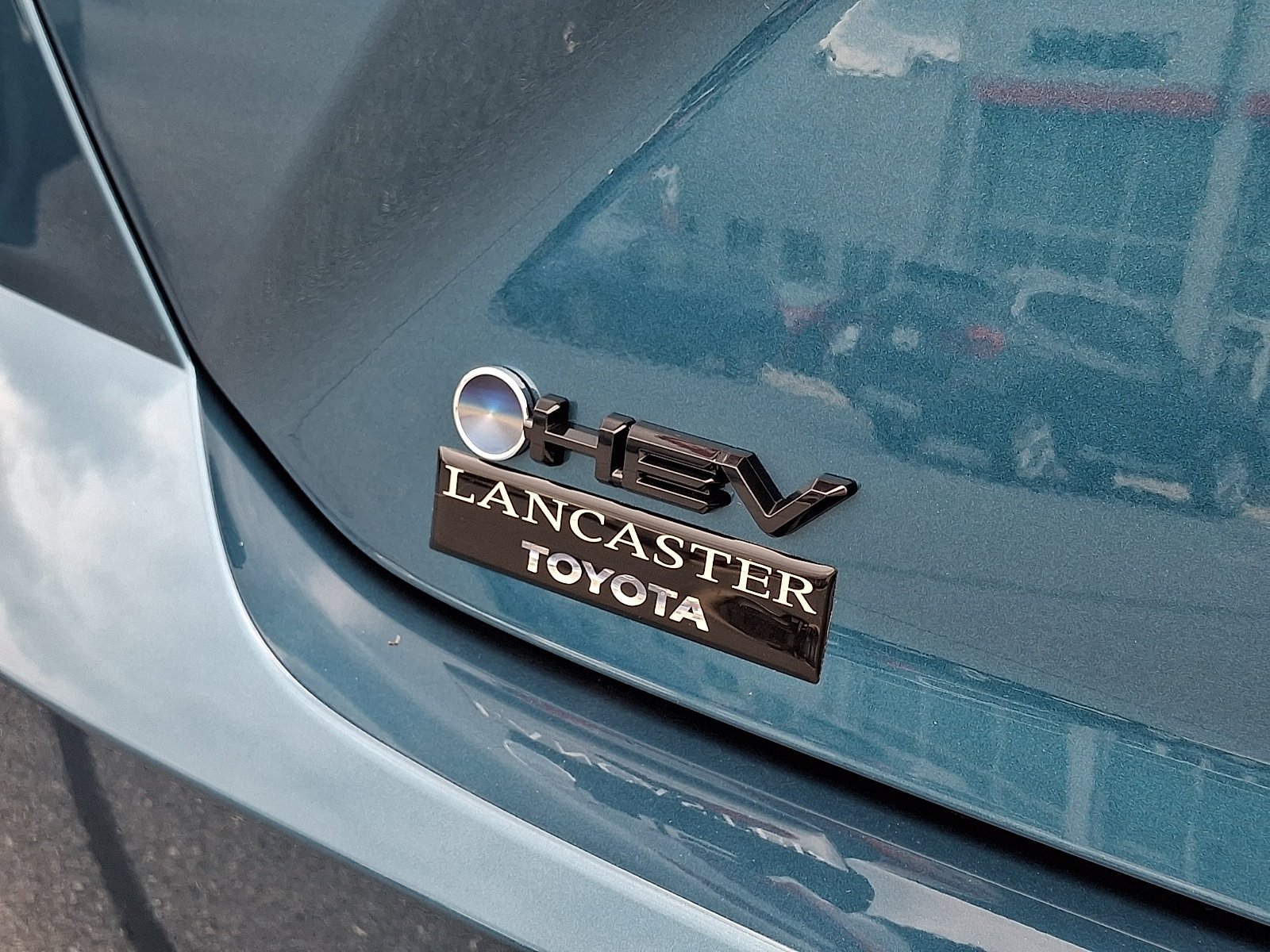 New 2026 Ocean Gem Toyota  XSE image 6