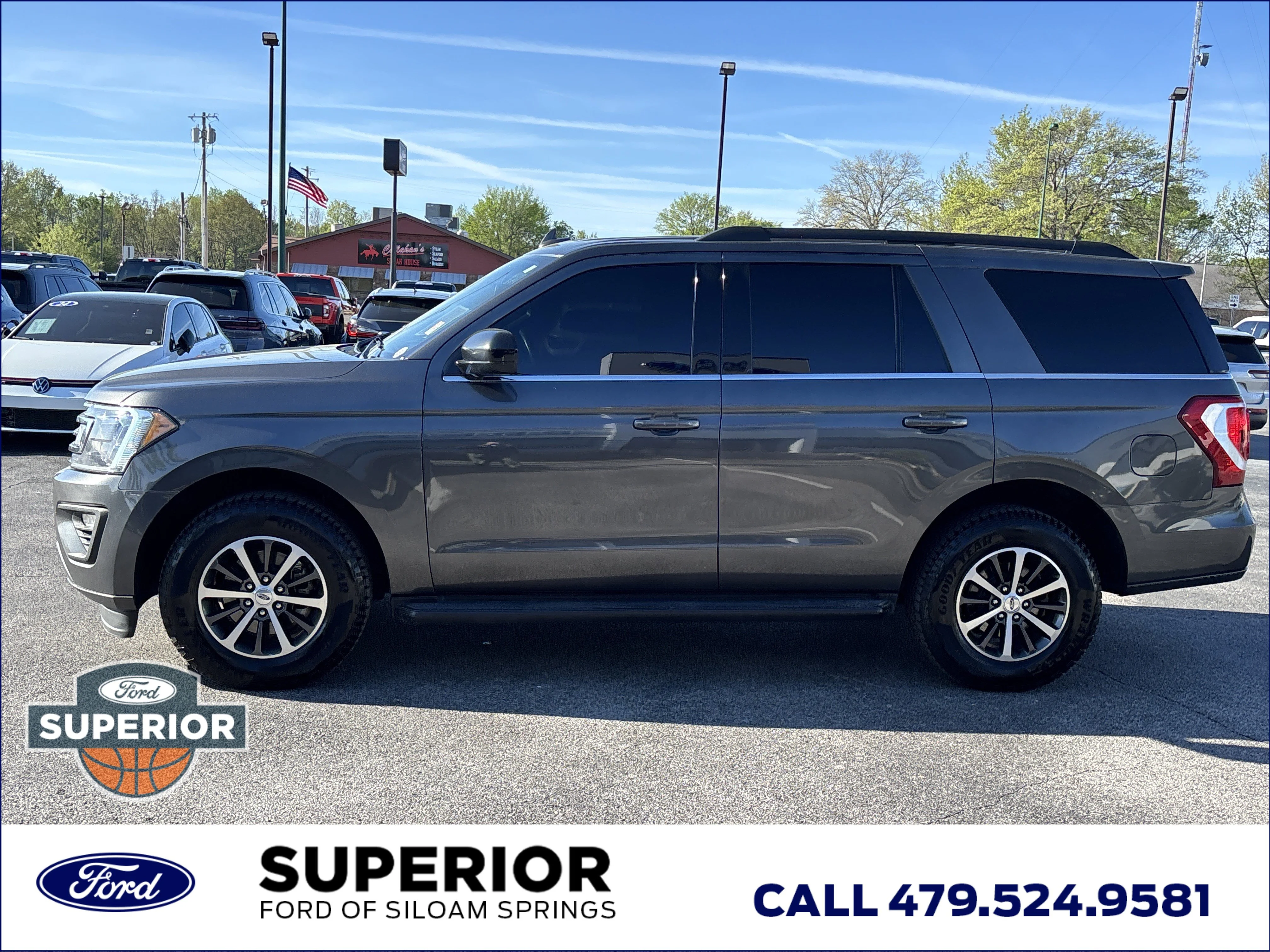 2021 Ford Expedition STX - Photo 9