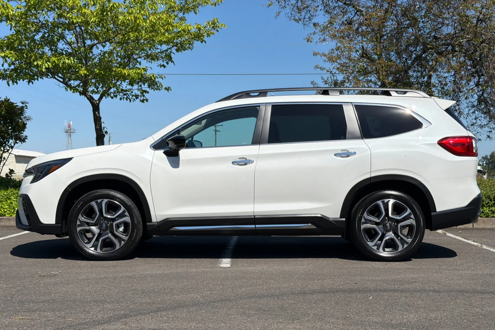2026 Subaru Ascent Touring - Photo 7