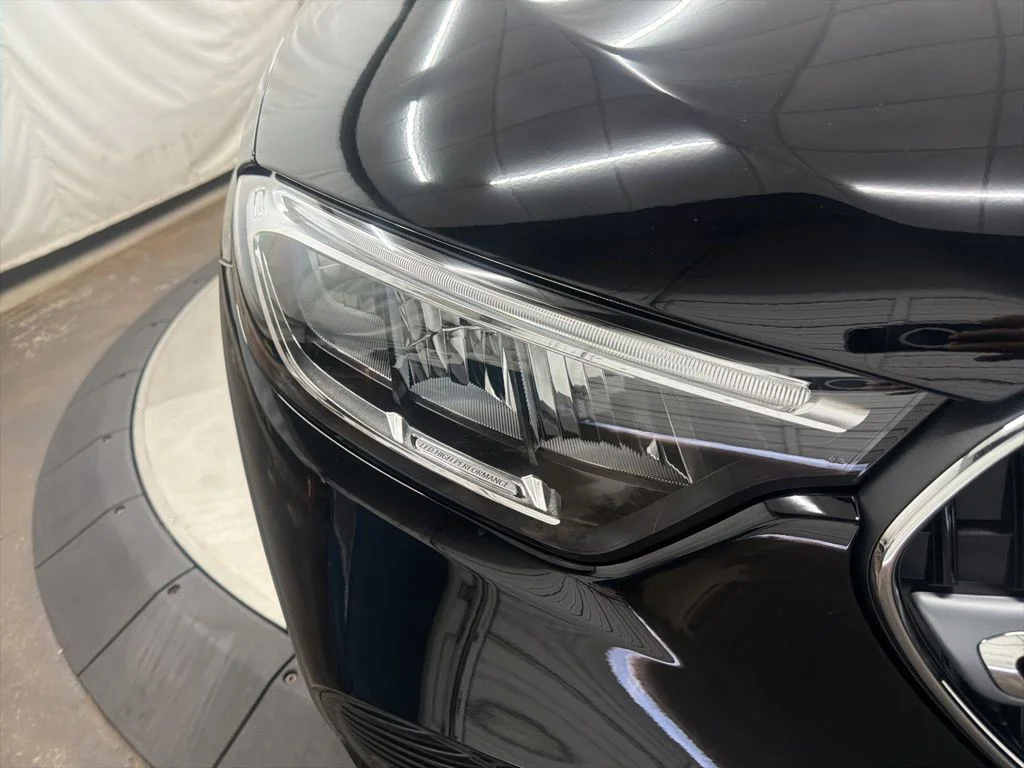 Used 2026 Black Mercedes-Benz GLC 300 image 10