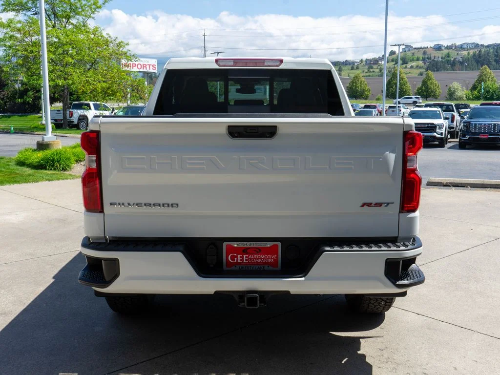 Used 2024 White Chevrolet RST image 6