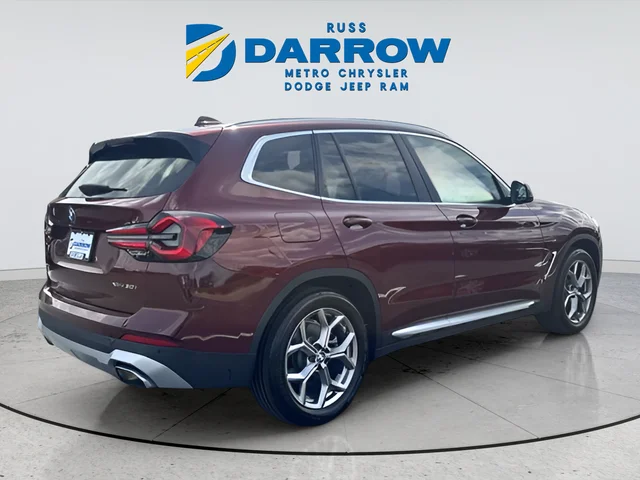 Certified Used 2022 Red BMW xDrive30i image 4
