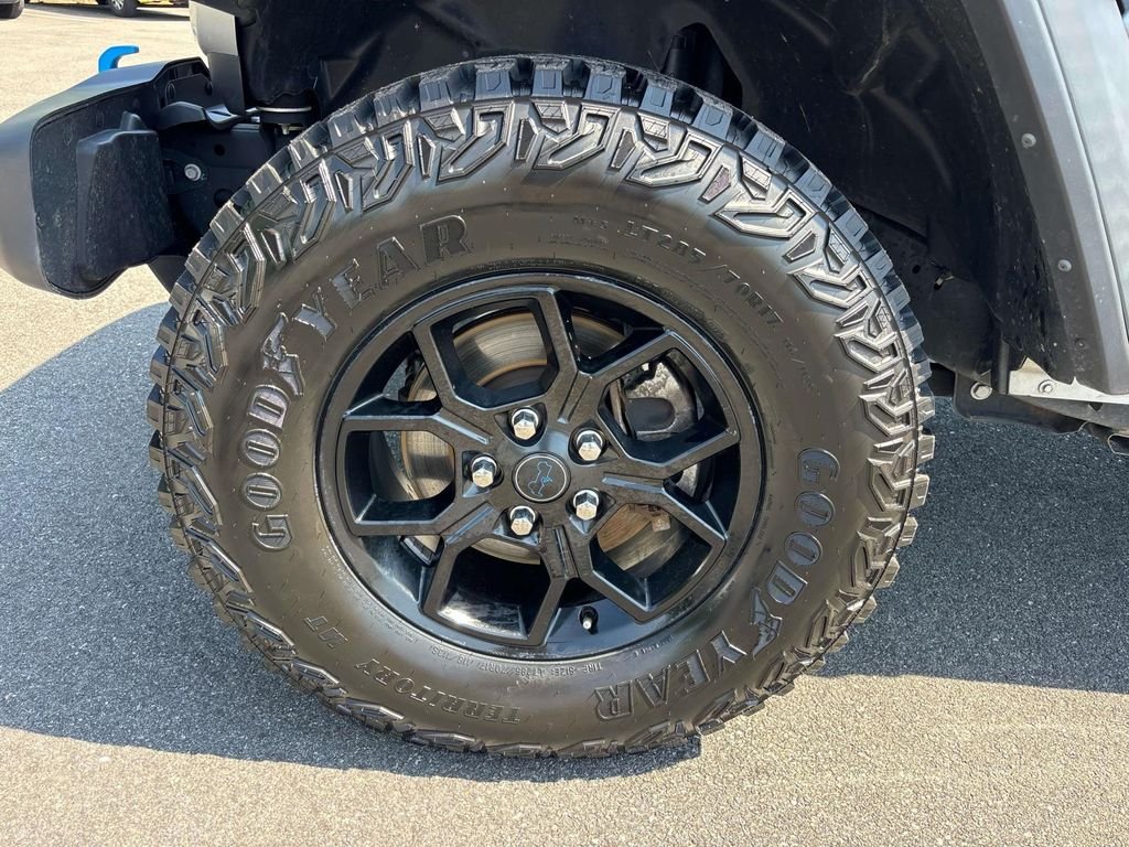 Used 2024 Silver Jeep Willys 4xe image 8